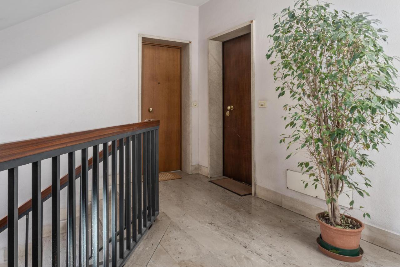 Cittadella Modern Studio - Pet Friendly! Verona Ngoại thất bức ảnh